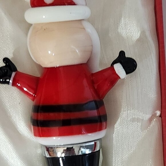 Santa Claus Hand Blown Glass Wine Stopper - Picture 4 of 4